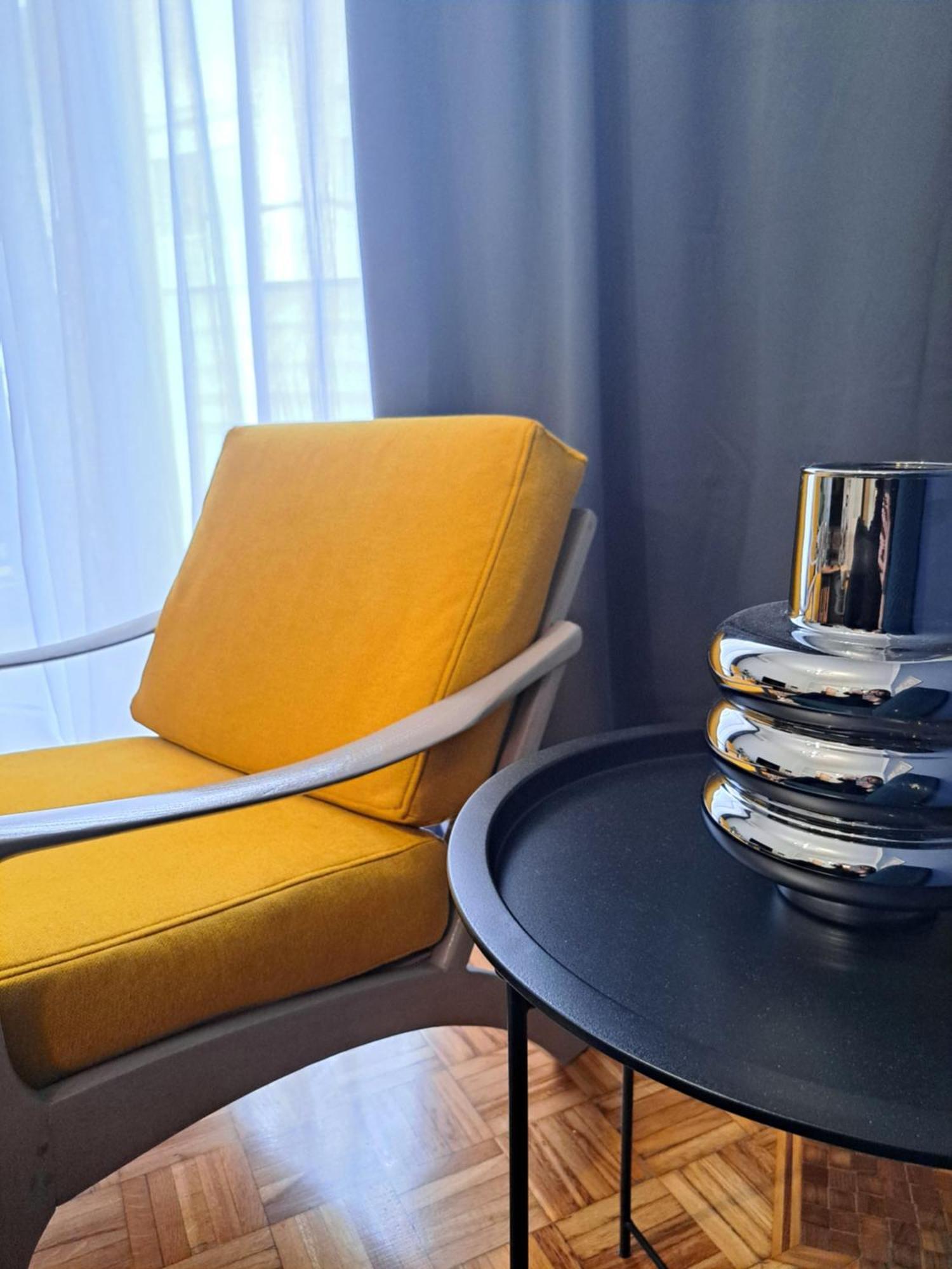 Stylish City Center Apartment Сере Экстерьер фото