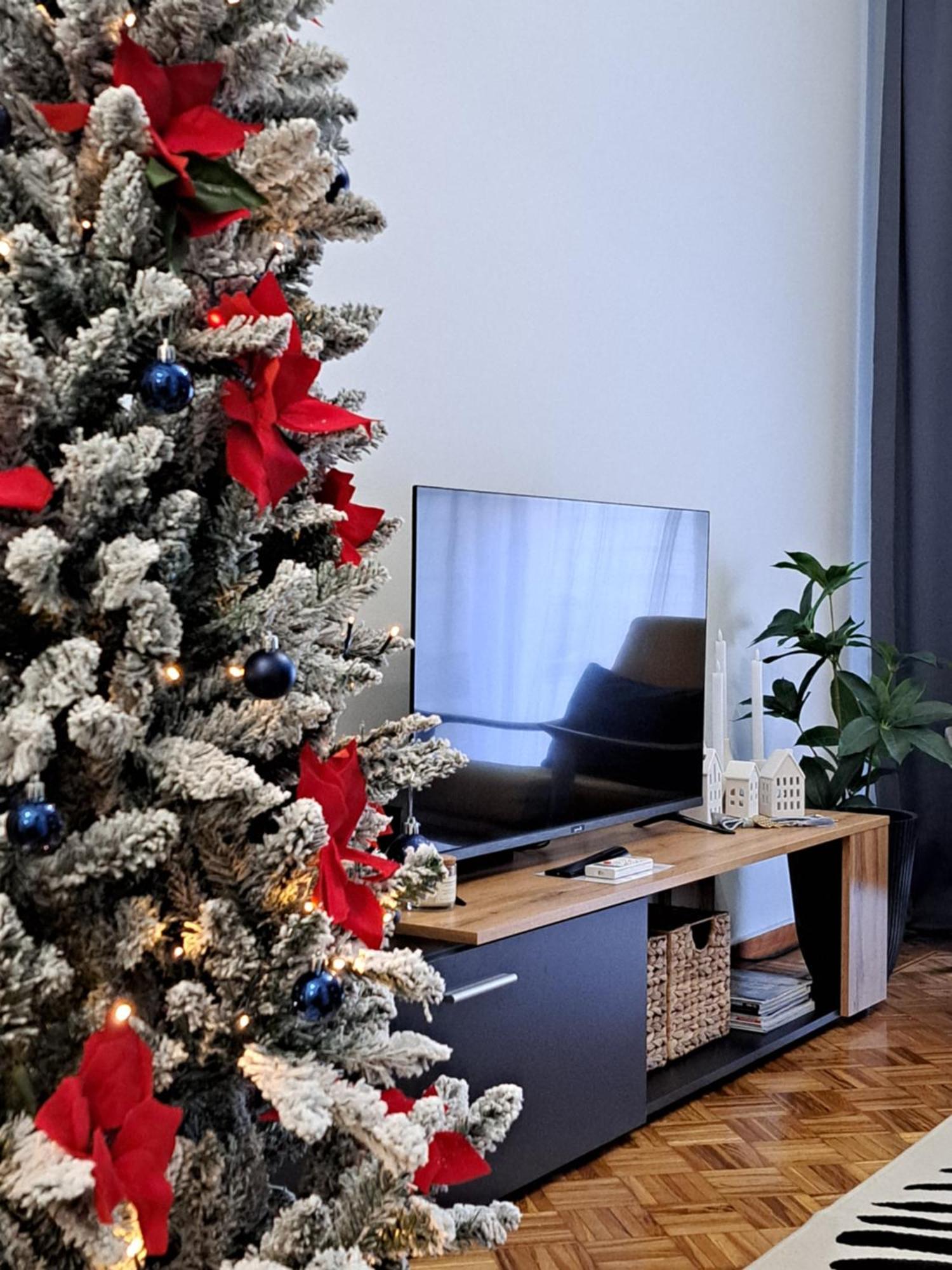 Stylish City Center Apartment Сере Экстерьер фото